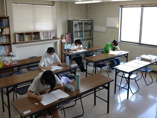 G20250817_育伸社学力テスト_t320